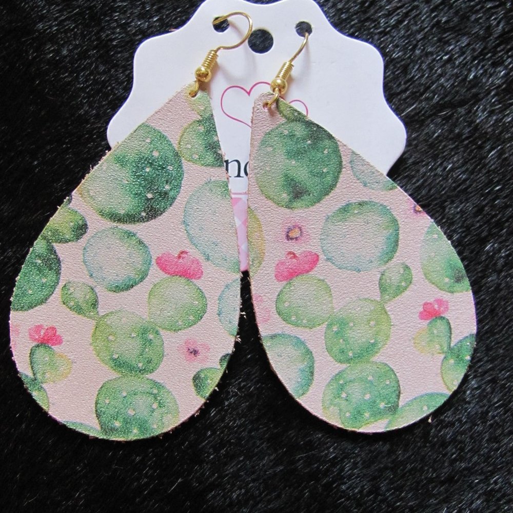 GENUINE LEATHER CACTUS EARRINGS BRAND NEW